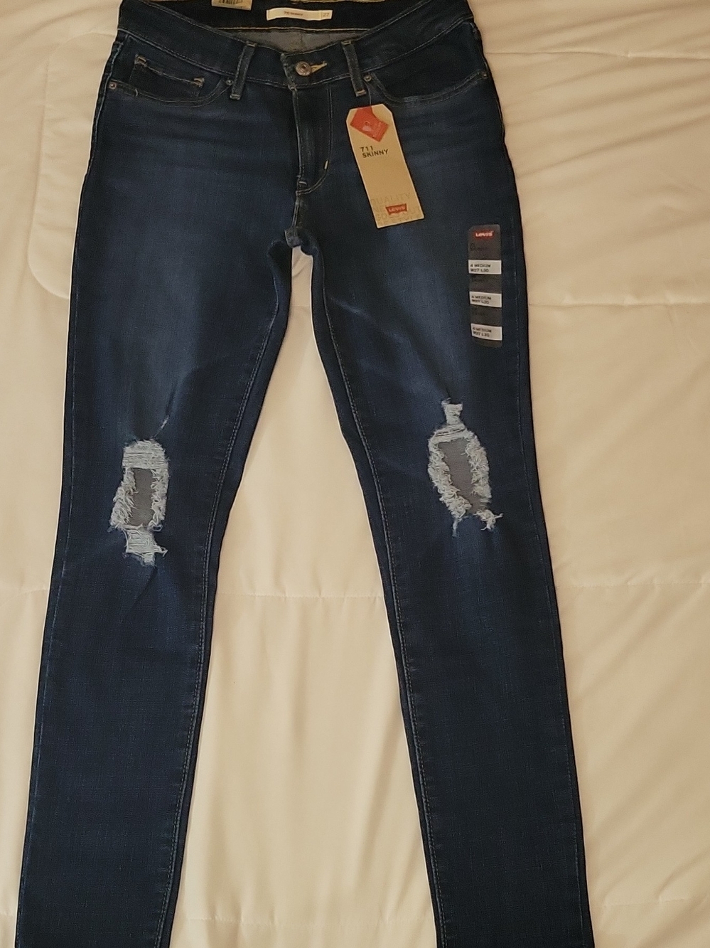 Levi's 711 Women's Dark Indigo Distressed Skinny Jeans